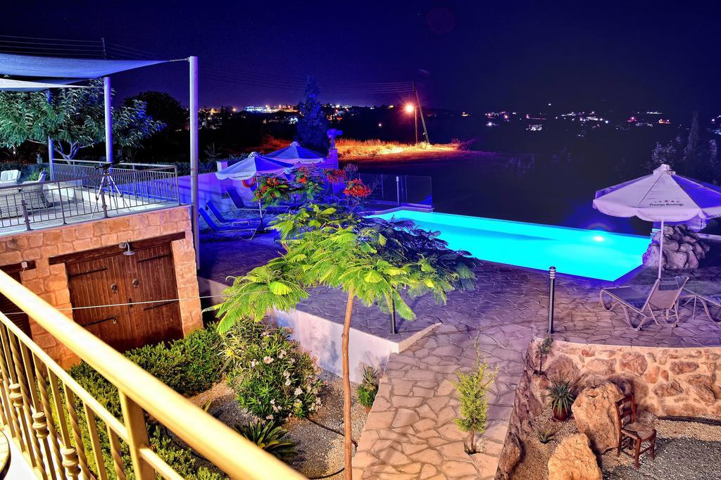 Dionysos Villa Peyia Exterior foto