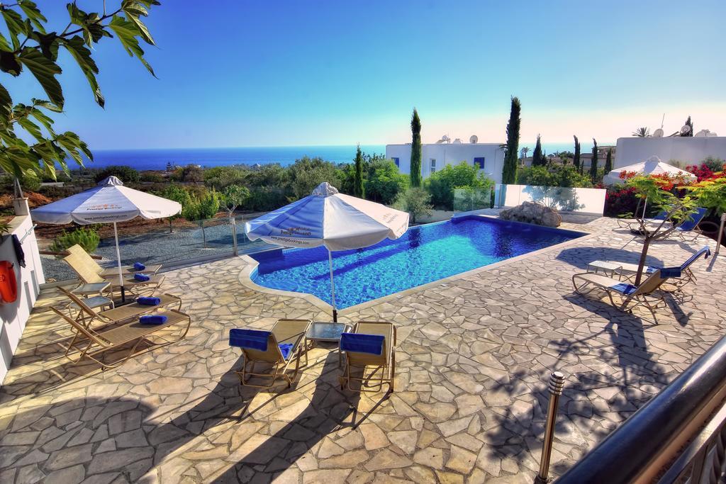 Dionysos Villa Peyia Exterior foto